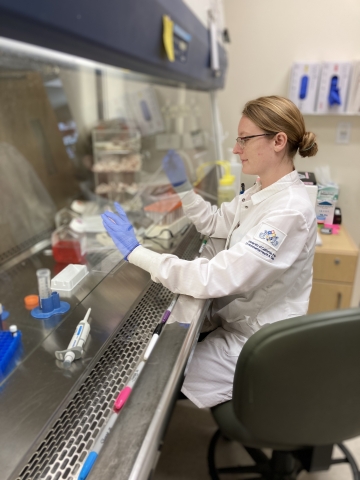 ARCS Scholar Amanda McQuade UC Irvine ARCS Scholar Amanda McQuade UC Irvine